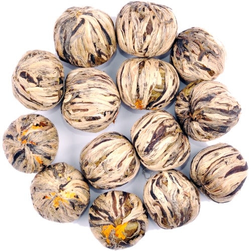 Arany intarziás jade. / 3 db.